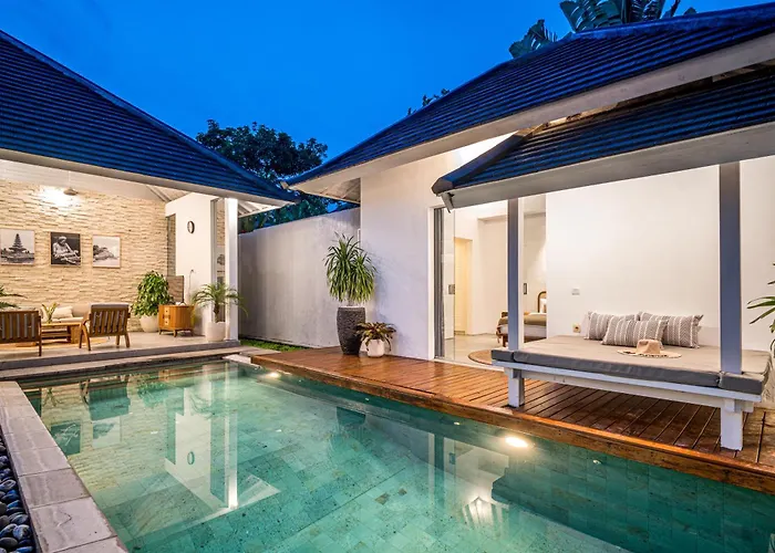 Tropicasa 2 By Bali Solutions Семиньяк