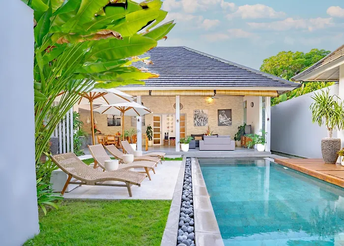 Tropicasa 2 By Bali Solutions Вилла Семиньяк