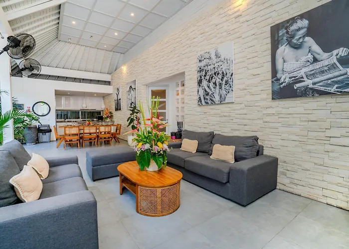 Villa Tropicasa 2 By Bali Solutions